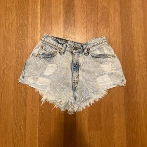 levi’s denim shorts